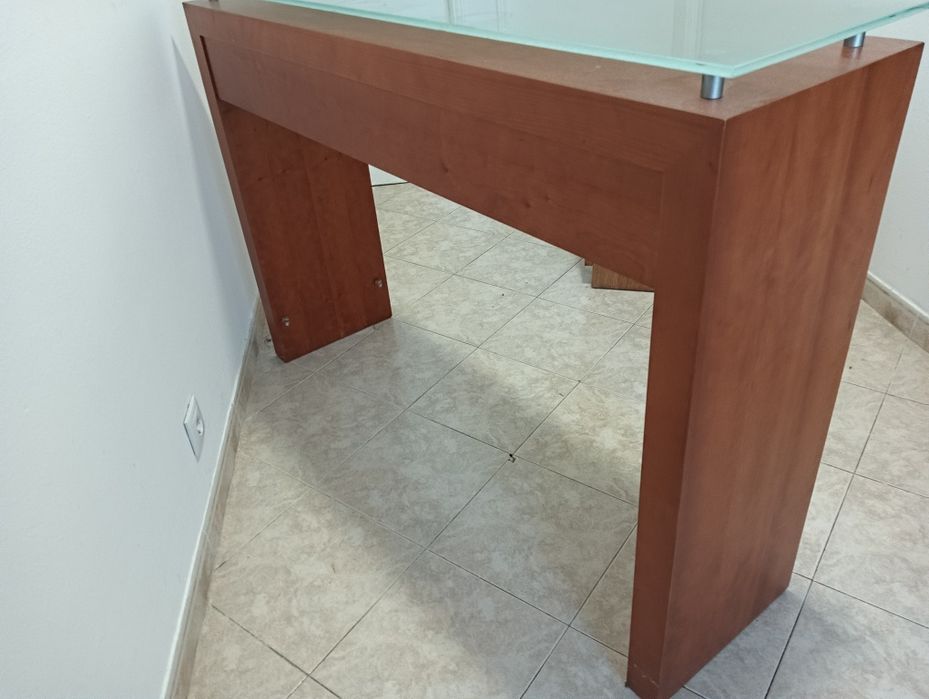 Aparador Consola , hall de entrada.