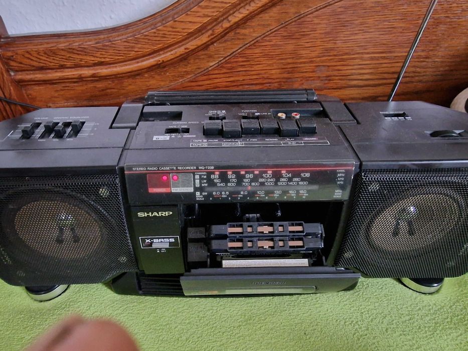 Boombox kasety audio glosniki