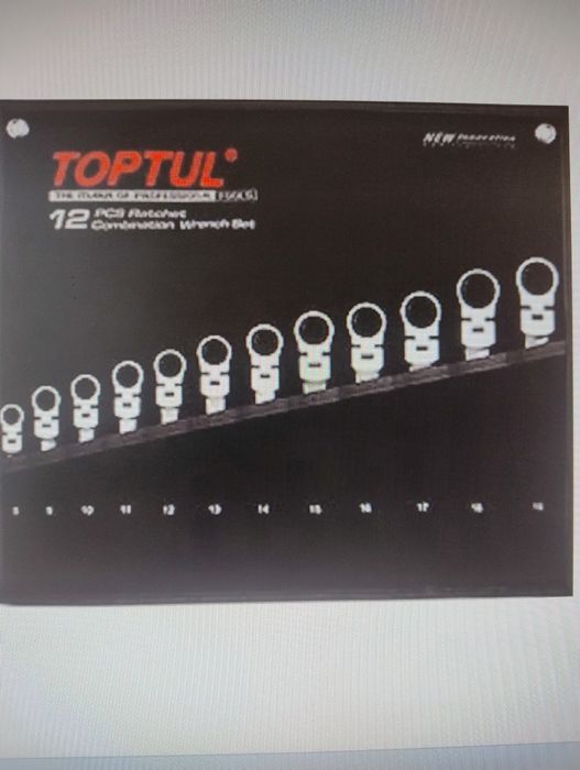 Продам набір ключів комбінованих з тріскачкою та шарніром 8-19мм