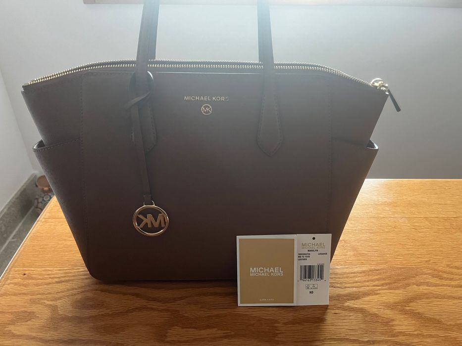 Mala Michael Kors