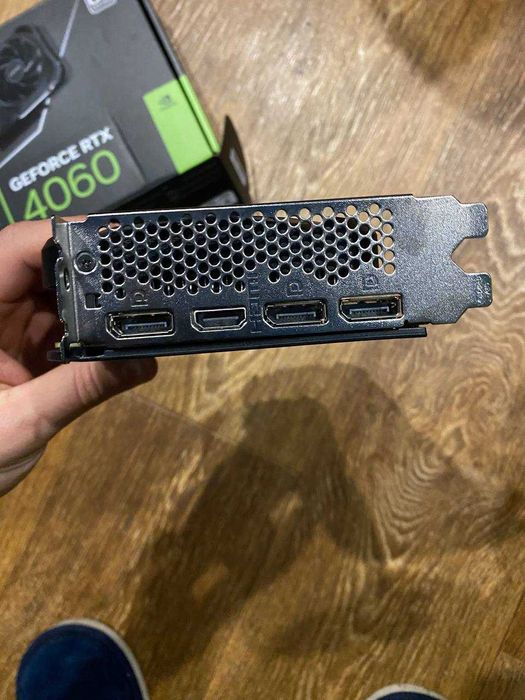 MSI GeForce RTX 4060 VENTUS 2X BLACK 8G OC потужна, як нова,з тестами!