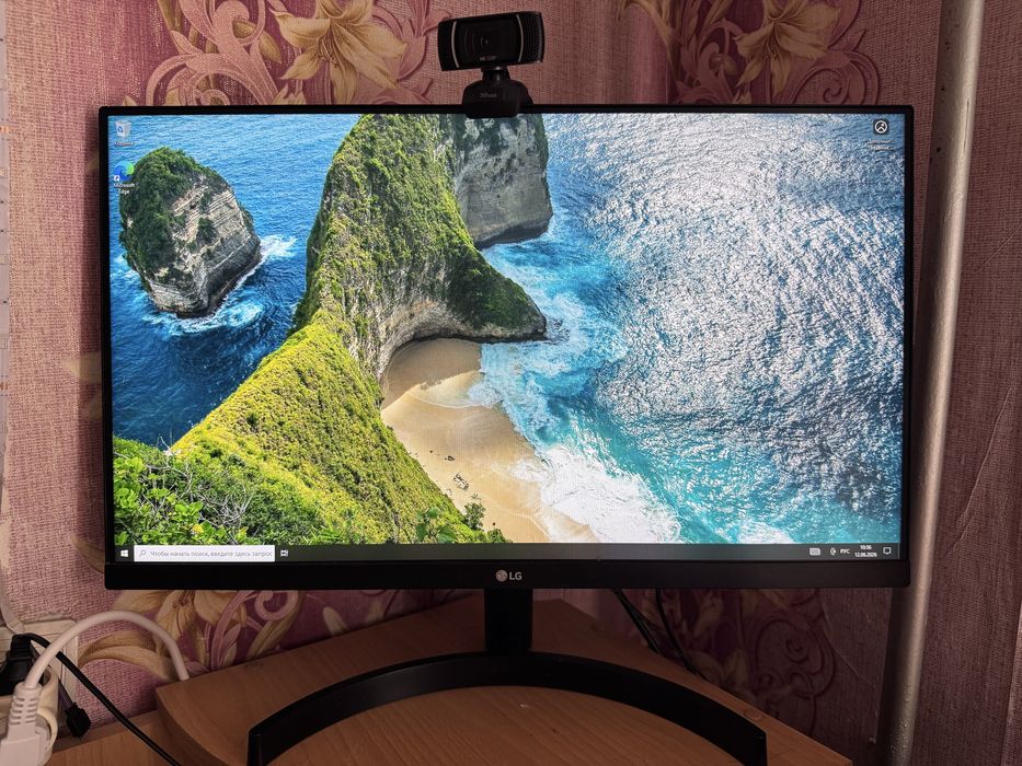 Продам игровой монитор LG Full HD 24MK600M-B