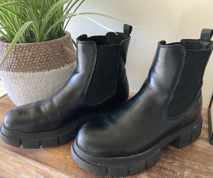Czarne botki skóra r 37 Okazja