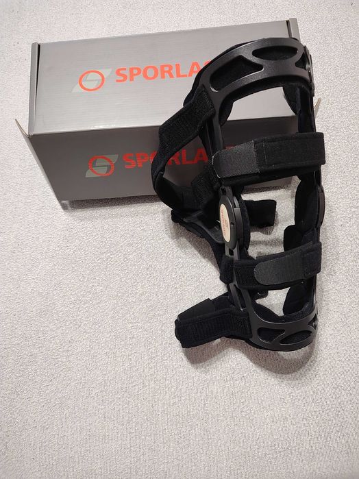 Orteza stabilizator kolana prawego roz.S firma Sporlastic