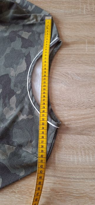 Sukienka, sweter, tunika moro
Rozmiar M.
Stan bardzo dobry.
