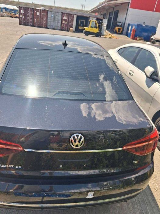 volkswagen passat 2016
