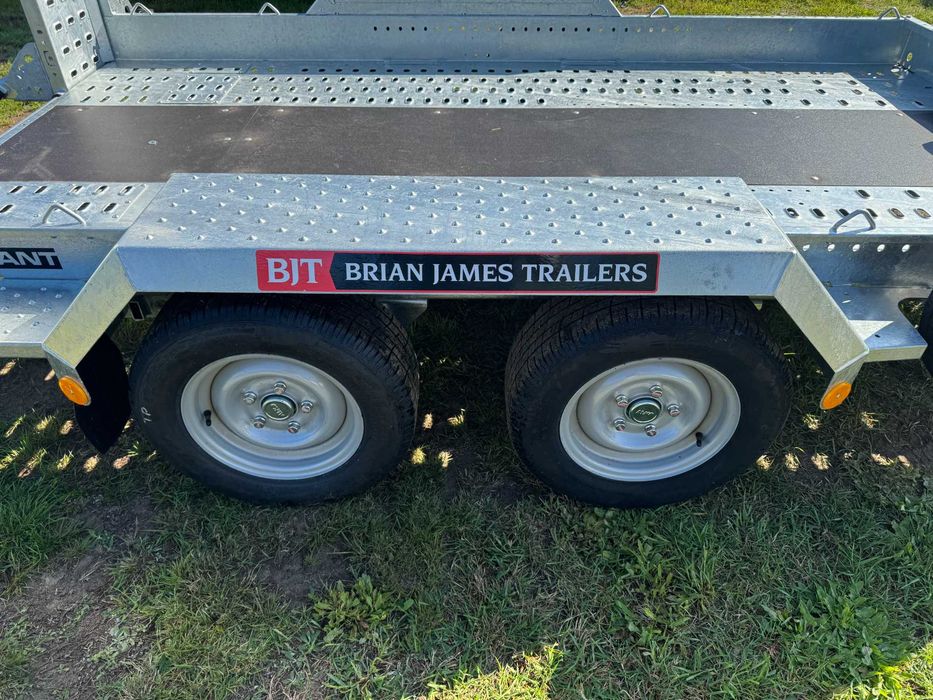 Przyczepa Brian James Trailers Digger Plant Premium do minikoparek