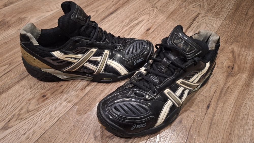 Buty marki Asics Gel solyte roz. 44