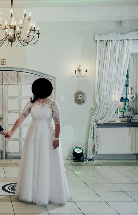Suknia Ślubna rozm. 40/42 ŁADNA