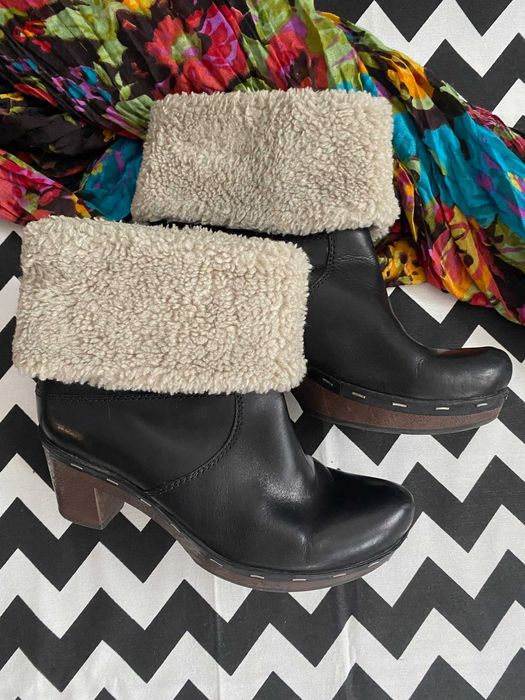 Півчобітки з натуральної шкіри Clarks 39 розмiр