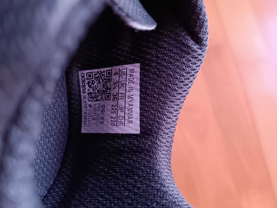 Chuteiras Adidas de futsal, 36