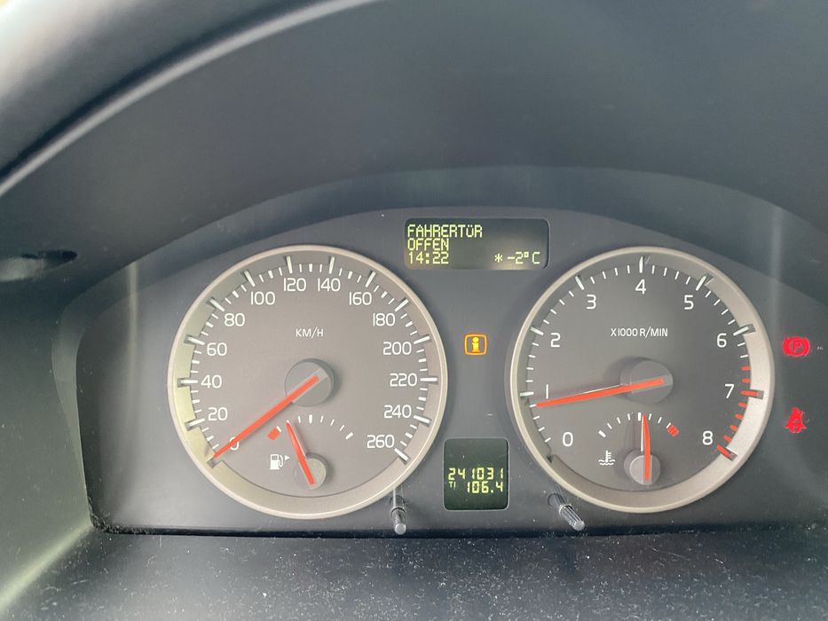 Volvo v50 1.8 benzyna 125km