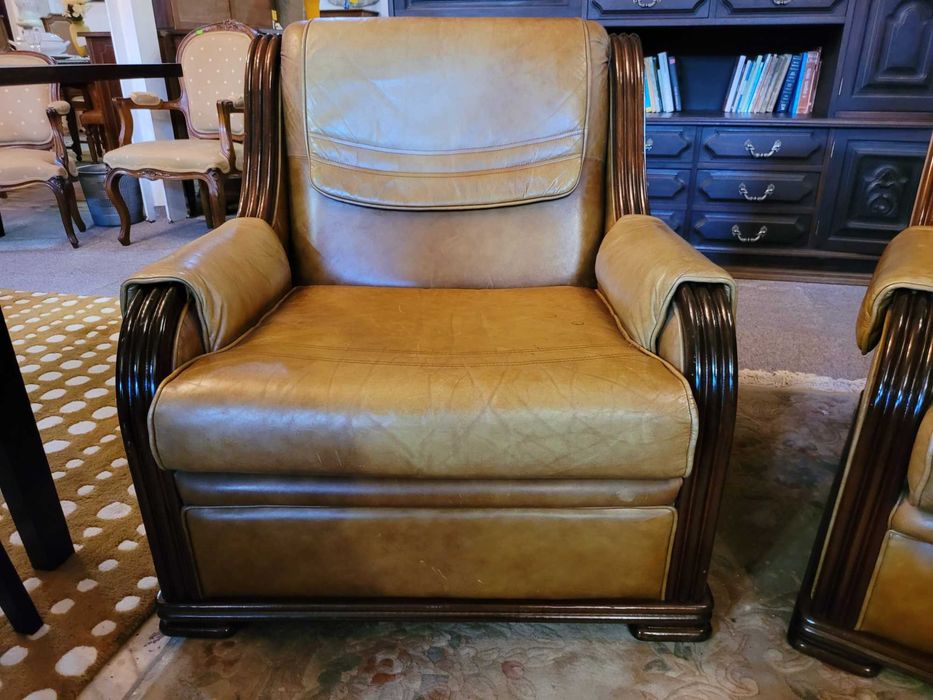 Sofás individuais em pele - óptimo estado e qualidade - Valor unitário