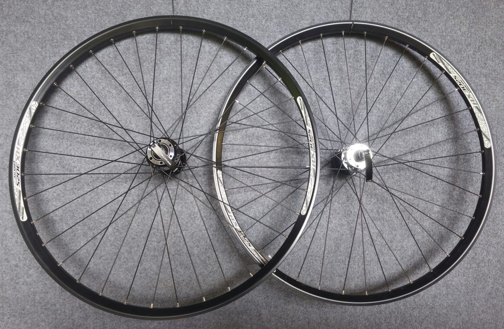 Koła 622x25 Boost5 9x110 i 10x141 qr Novatec disc 6śrub Remerx e-Rocky