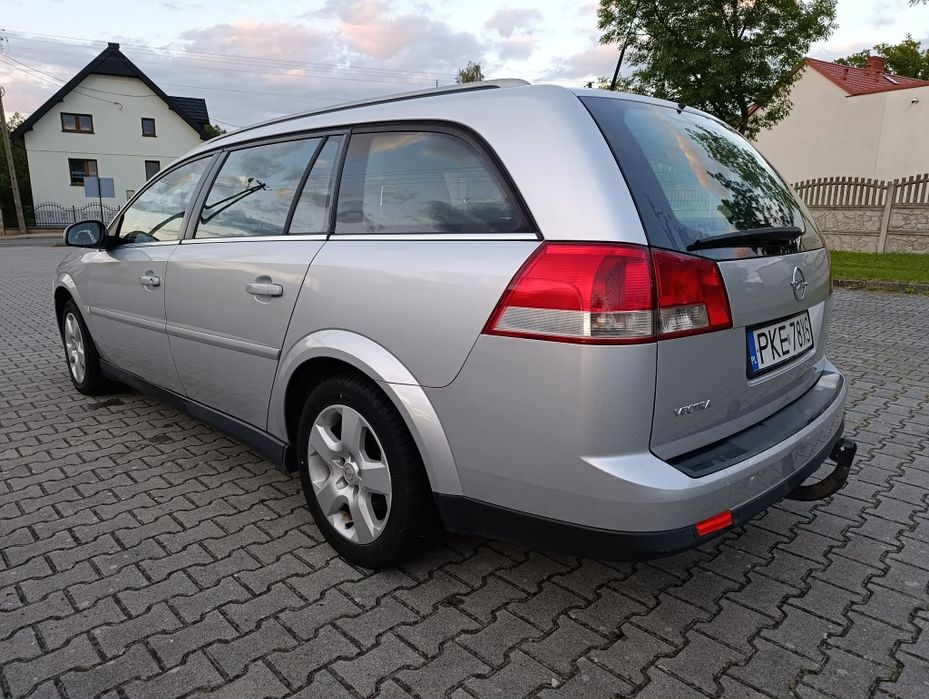 Opel Vectra C Kombi LIFT ! 1.9 CDTi 150 KM ! Automat ! Zadbana ! Bez rdzy !