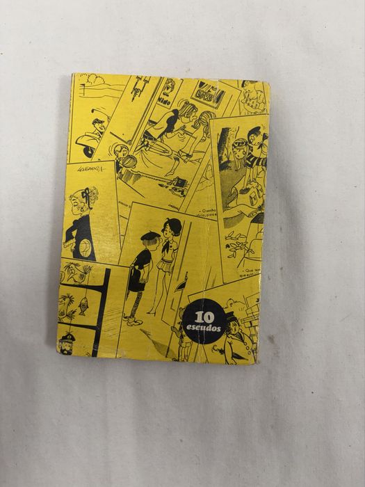 Livro "Descontração e Estupidez Natural"