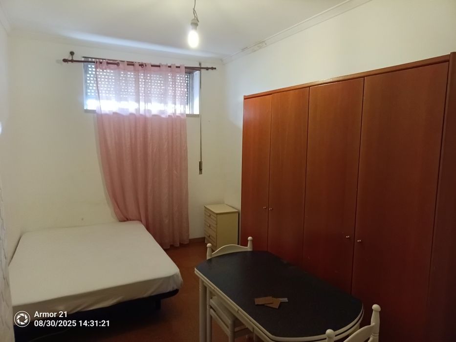 quarto para alugar na torre da