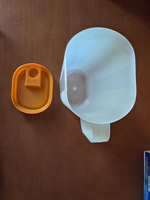Recipiente para alimentos com tampa