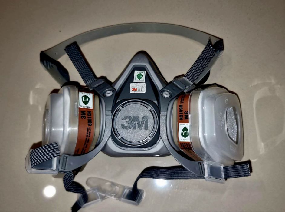 Маска, респіратор 3М полулицьова, розмір М універсальний (Китай)