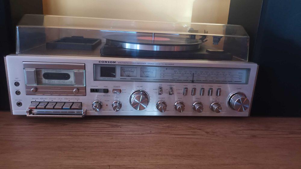 Giradiscos Conion
