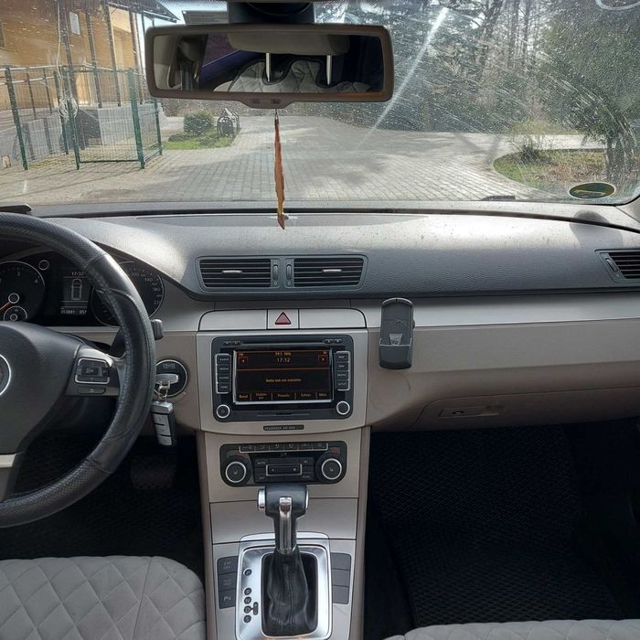 Продаю автомобіль  Volkswagen  Pasat