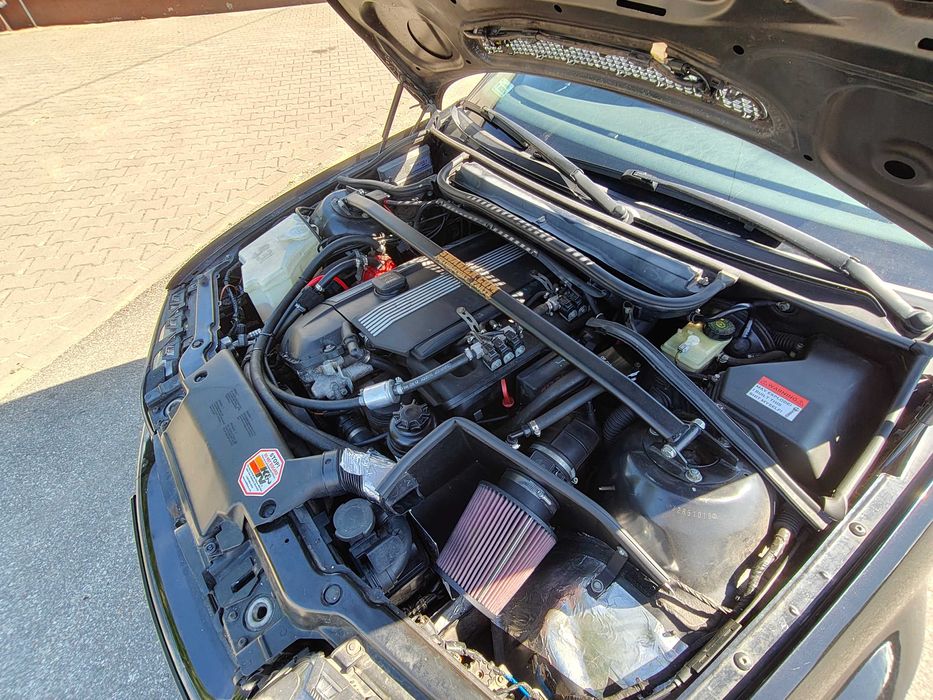 BMW 46 323I Sedan Drift Daily LPG