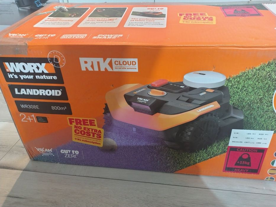 Robot koszący WORX