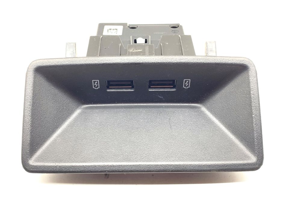 GNIAZDO USB SEAT LEON III 5Q0035726L ZŁĄCZE