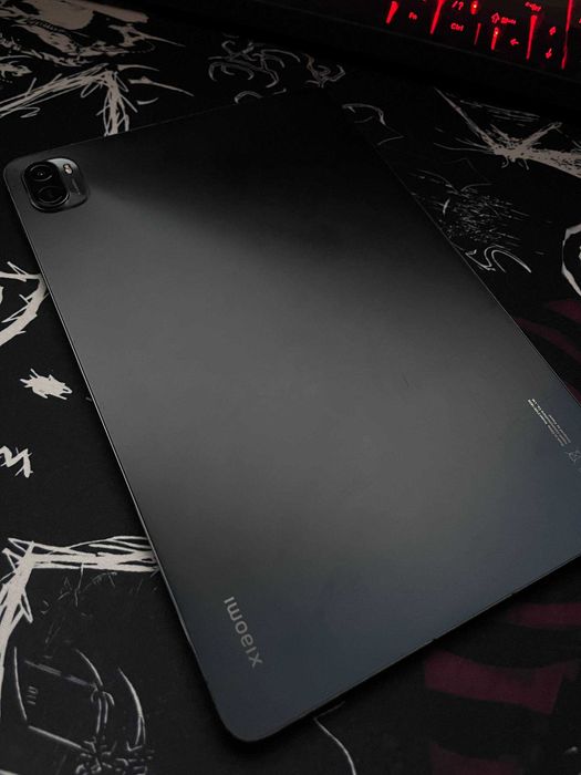 Sprzedam tablet Xiaomi Mi Pad 5 6/128 w dobrym stanie