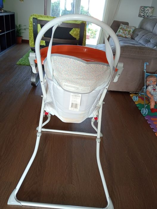 Cadeira de para criança em bom estado