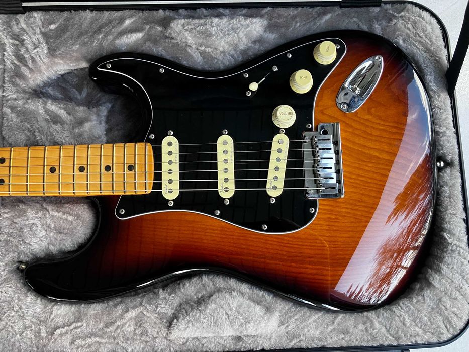 Fender American Ultra Luxe STRATOCASTER 2023 r gitara elektryczna