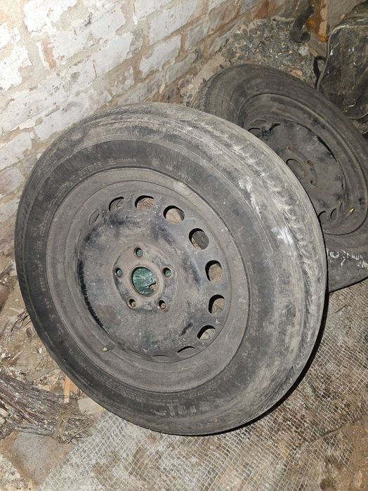 Диски на vag с шинами R15