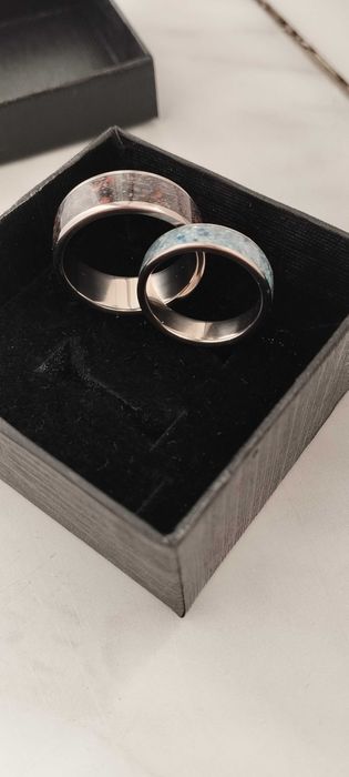 obrączki tytanowe