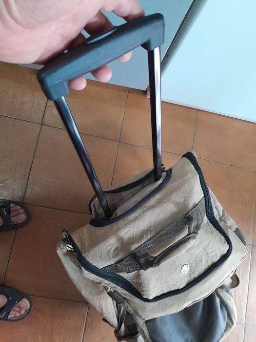 Trolley bag usado, bom estado