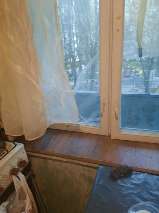 Здам в м.Обухів кімнату в 3 х кімнатній квартирі.