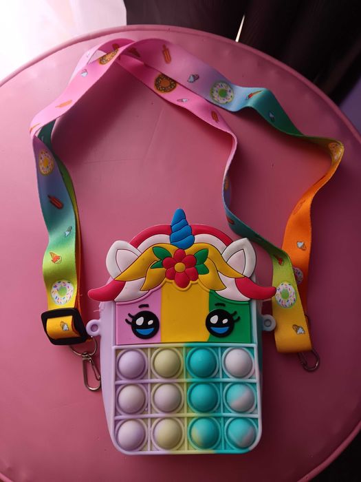 Bolsinha anti-stress unicórnio para criança