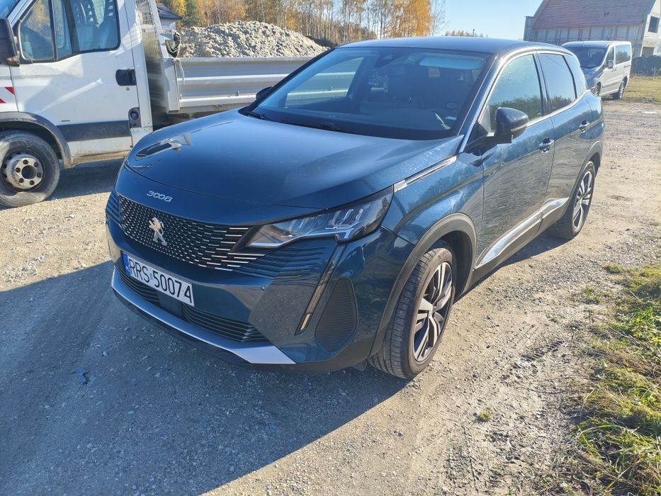Peugeot 3008 Led, pdc, eat8, virtual