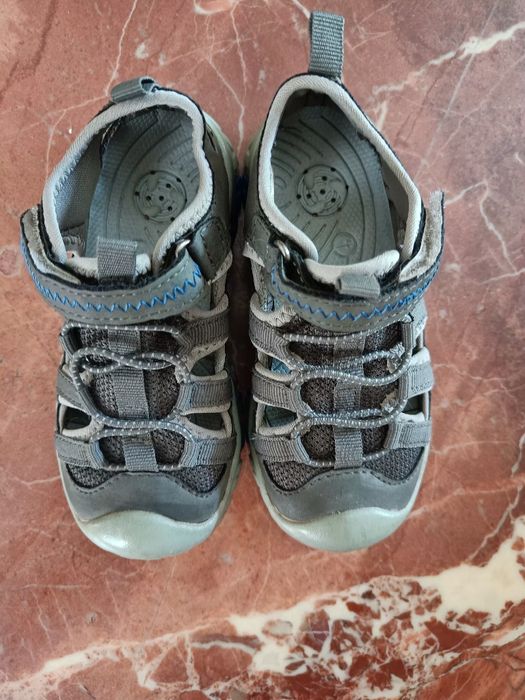 Sandały chłopięce 26
