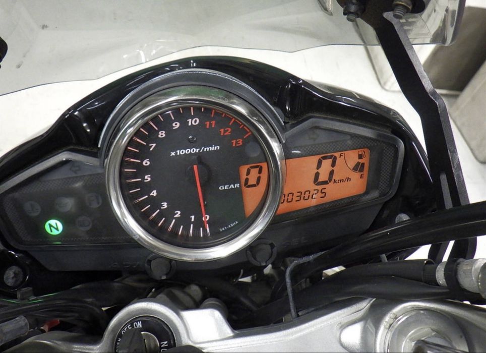 SUZUKI GSR 250 Сузуки з Японії пробіг 3025 км