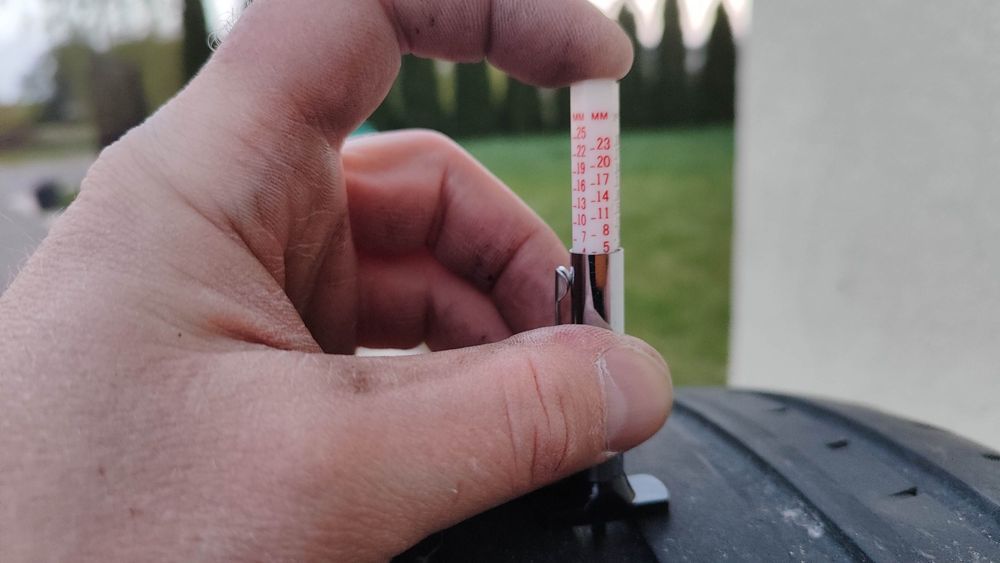 Opony Dębica Presto UHP 215/55/17