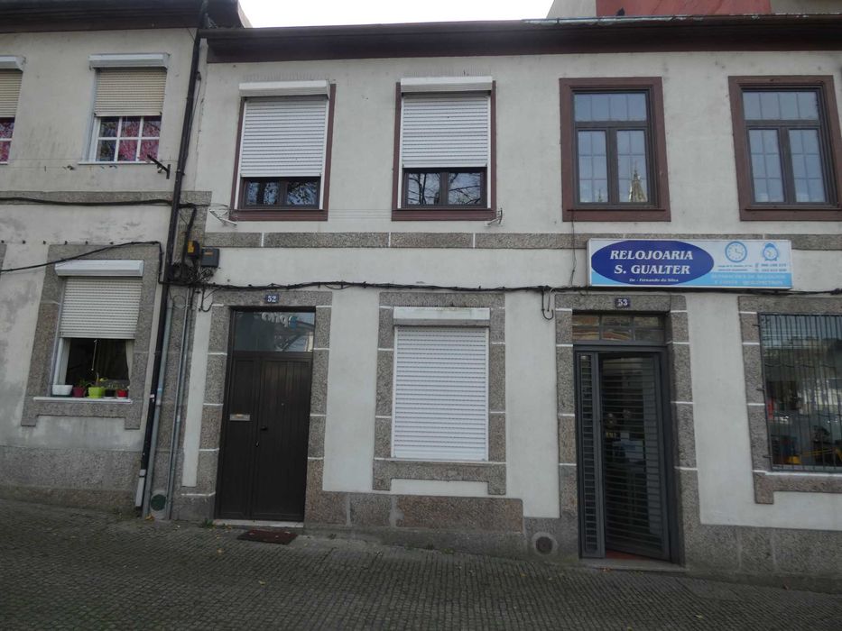 Moradia T1 - Centro de Guimarães - Arrendar