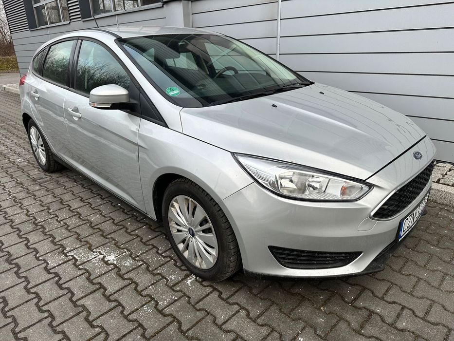 Ford Focus 1.6 Benzyna! Niski przebieg!