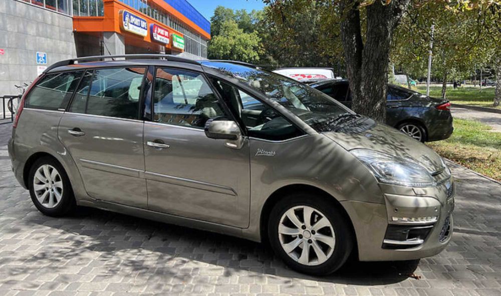 Продам Citroen C4 Grand Picasso