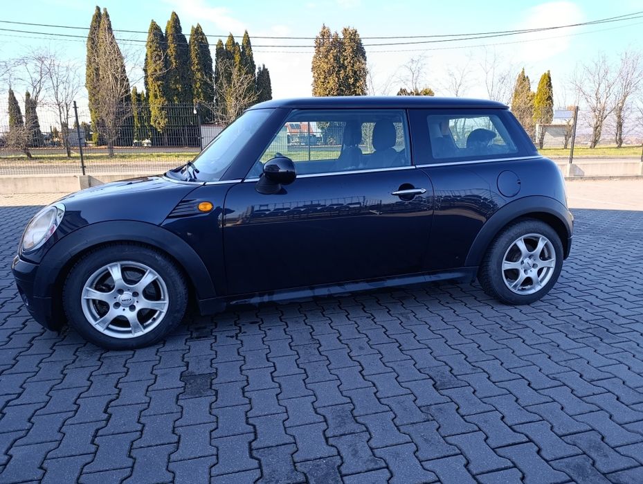 Mini Cooper  One 1.4 benzyna 2007r wersja 2