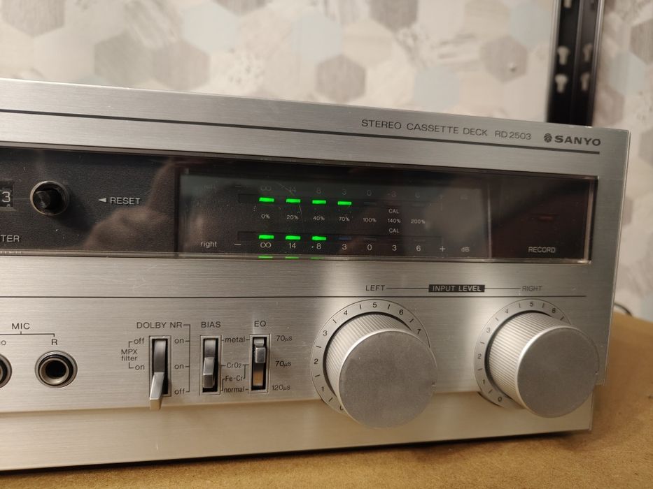 Magnetofon kasetowy Sanyo RD 2503