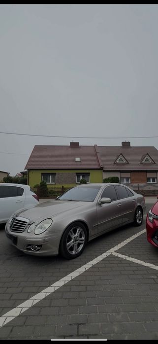 Mercedes-Benz W211 E320 CDI