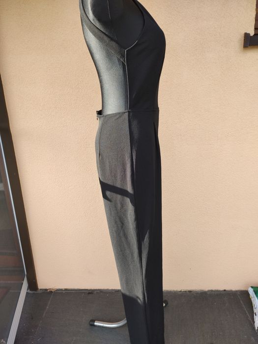 Kombinezon czarny na specjalne okazje