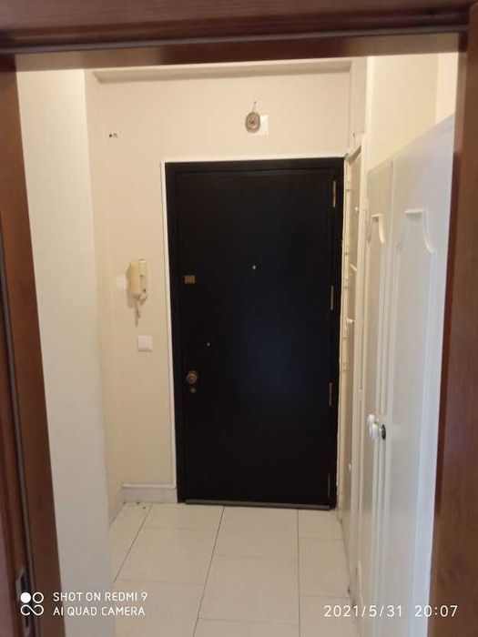 T2 Calçada dos Mestres 7, prédio com porteiro