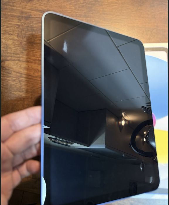 Продам Ipad 10.9” 10gen.2024 64gb