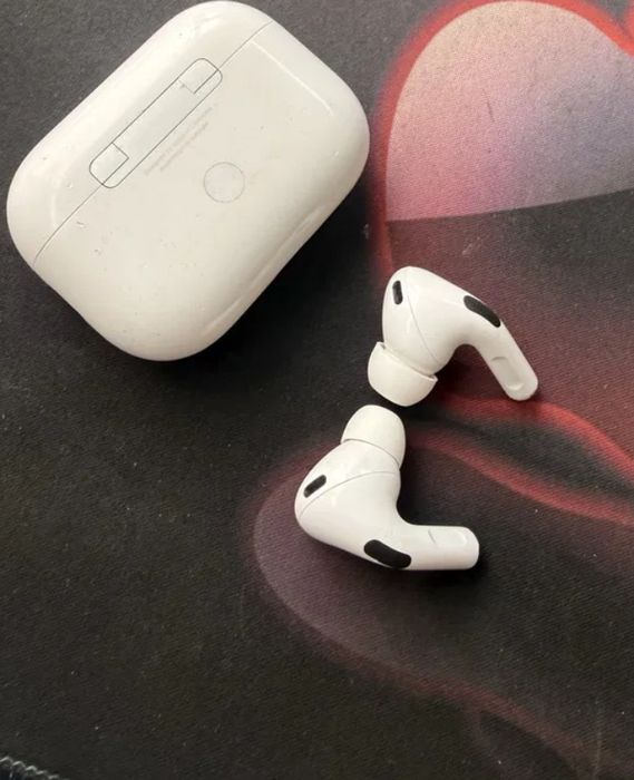 Słuchawki Apple AirPods Pro ( 2 generacja )